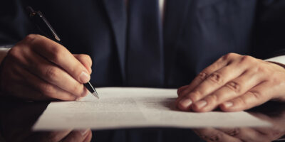 Unterschrift beim Testament